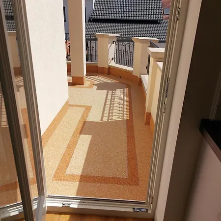 Klee * Kleinfischlingen